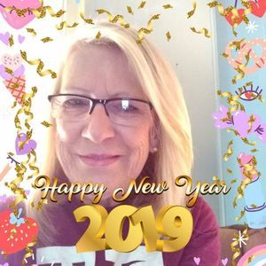 Meet your Posher, Mona